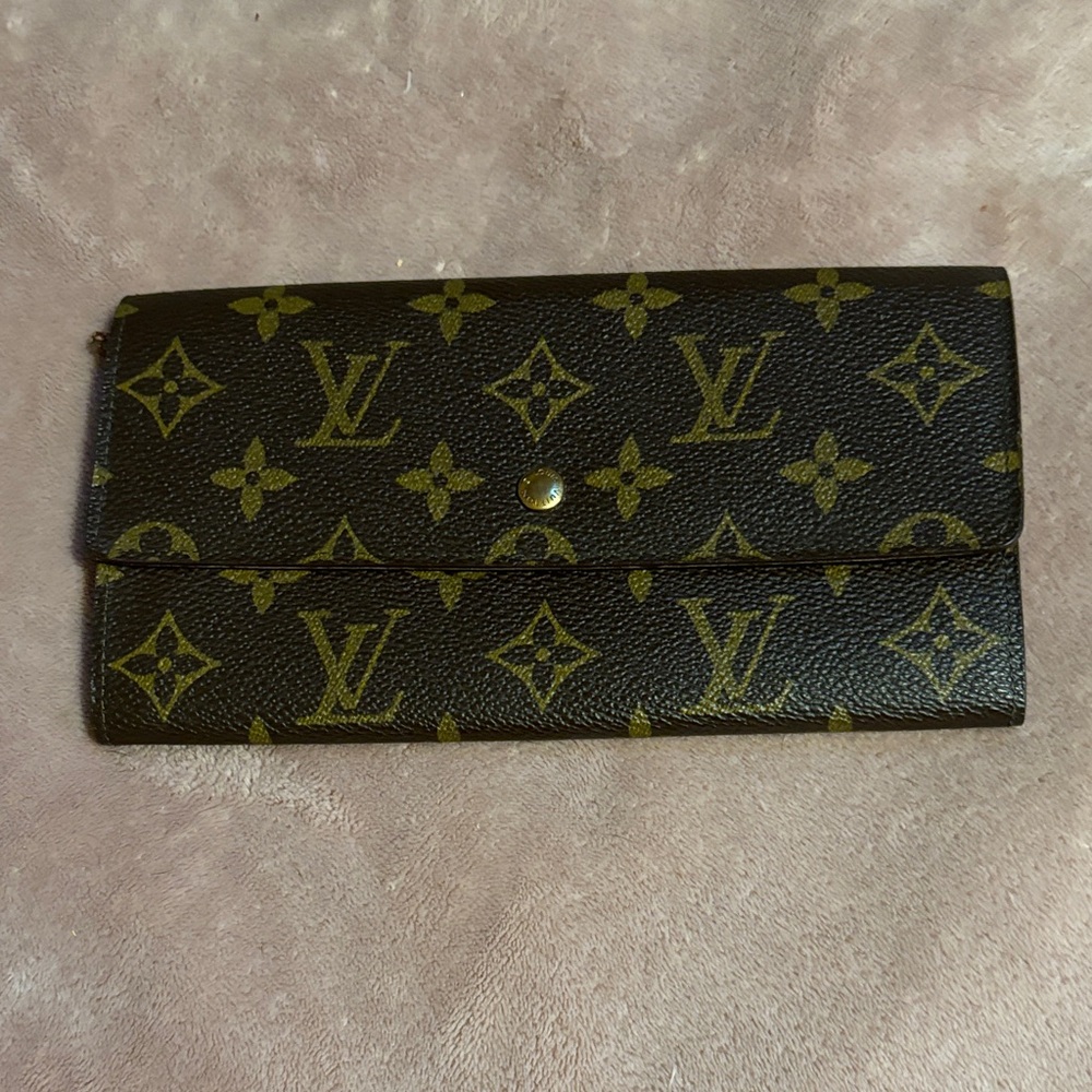 Louis Vuitton Monogram Wallet